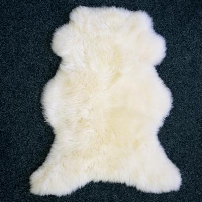 Ovčí kůže LUX White